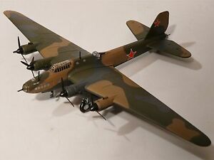 【送料無料】ホビー　模型車　車　レーシングカー ソ1144 avion petlyakow p8 bombardero pesado ussr