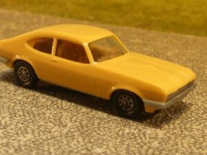 【送料無料】ホビー　模型車　車　レーシングカー フォードカプリベージュ187 herpa ford capri iii beige