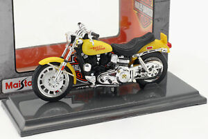【送料無料】ホビー　模型車　車　レーシングカー ジャンパイエローharleydavidson fxs low cavalier annee 1977 jaune 118 maisto
