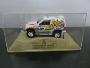 【送料無料】ホビー　模型車　車　レーシングカー ボックスパジェロダカールラリーvoiture norev mitsubishi pajero dakar 1998 143 tbe en boite