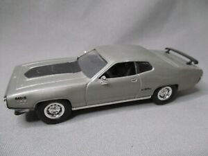 【送料無料】ホビー　模型車　車　レーシングカー ダイムラークライスラープリマスak966 road signature 143 daimler chrysler plymouth gtc 1971 ref 94218 bon etat