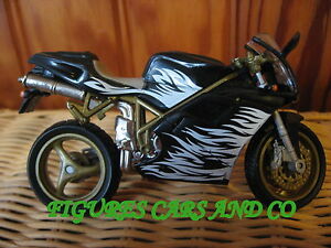 【送料無料】ホビー　模型車　車　レーシングカー ヒートドゥカティブラックホットホイールmoto 118 ducati 916 biposto noire flammes 2002 hot wheels 12,565円