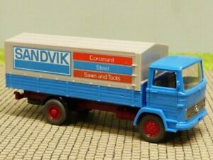 【送料無料】ホビー　模型車　車　レーシングカー サンドビック187 wiking mb 1317 sandvik 437 7 a