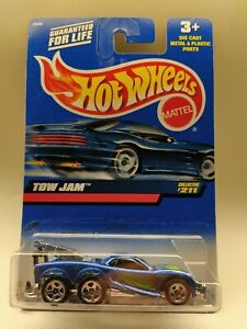 【送料無料】ホビー　模型車　車　レーシングカー ホットホイールトージャムhot wheels tow jam