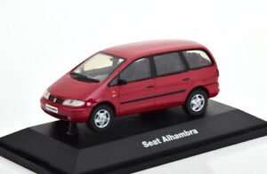 【送料無料】ホビー　模型車　車　レーシングカー シートアルハンブラレッド143 herpa seat alhambra red