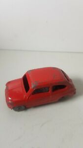 【送料無料】ホビー　模型車　車　レーシングカー フィアットdinky fiat 600 026