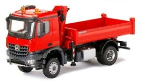 【送料無料】ホビー　模型車　車　レーシングカー メルセデスベンツアクスルコンラッドmercedes benz 2 axle tipper with hiab, 150, conrad
