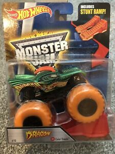 【送料無料】ホビー　模型車　車　レーシングカー ホットホイールモンスタージャムドラゴンhot wheels monster jam dragon couleur treads 164 12,565円