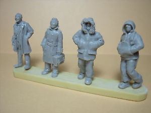 【送料無料】ホビー　模型車　車　レーシングカー セット4 figurines 143 set 177 le grand froid vroom a peindre pour norev