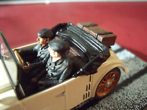 【送料無料】ホビー　模型車　車　レーシングカー ブガッティペイント4 figurines set 124 voyage en bugatti vroom 143 a peindre 12,735円