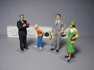 【送料無料】ホビー　模型車　車　レーシングカー フェルディナンドポルシェ4 figurines 143 set 334 ferdinand porsche et sa 356 vroom unpainted