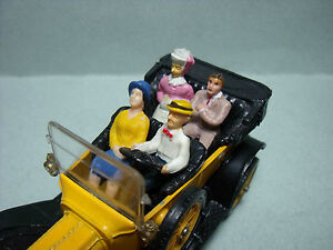 【送料無料】ホビー　模型車　車　レーシングカー バラードペイント4 figurines 143 set 109 ballade en ancetre vroom a peindre
