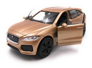 【送料無料】ホビー　模型車　車　レーシングカー モックジャガーペースチャレンジゴールドスケールmaquette de voiture jaguar fpace tousterrains or auto echelle 13 439 12,226円