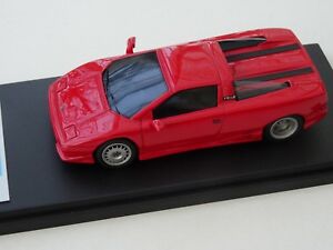 【送料無料】ホビー　模型車　車　レーシングカー モデルランボルギーニalezan models 143 lamborghini p140 v10 1995 red