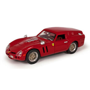 【送料無料】ホビー　模型車　車　レーシングカー ロッソモデルフェラーリレッドrosso models 118 1962 ferrari breadvan rouge