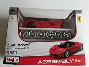 【送料無料】ホビー　模型車　車　レーシングカー フェラーリダイカストマウンティングキットモデルnouvelle annoncemaisto 124 la ferrari diecast metal kit de montage voiture modele de vehicule