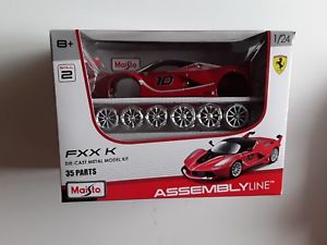 【送料無料】ホビー　模型車　車　レーシングカー フェラーリダイカストマウンティングキットモデルmaisto 124 ferrari fxxk diecast metal kit de montage voiture modele de vehicule