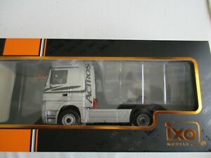【送料無料】ホビー　模型車　車　レーシングカー トラックミニチュアメルセデスベンツアクトロスボックスネットワークminiature camion mercedes benz actros mp 2 argent ixo tr022 143 en boite