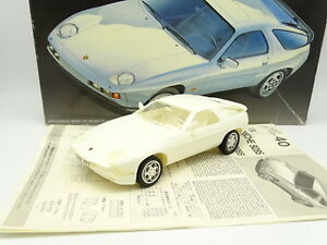 【送料無料】ホビー　模型車　車　レーシングカー ポルシェマウントfujimi maquette montee 124 porsche 928 s