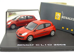 【送料無料】ホビー　模型車　車　レーシングカー ルノークリオレッドeligor 143 renault clio 2005 rouge