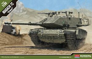 【送料無料】ホビー　模型車　車　レーシングカー タンクプラスチックモデルアカデミーキットmagach 7c gimel tank 135 plastic model kit academy