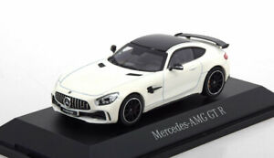 【送料無料】ホビー　模型車　車　レーシングカー メルセデスクーペ143 norev mercedes amg gt r coupe 2017 whitemetallic