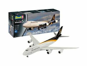 【送料無料】ホビー　模型車　車　レーシングカー ボーイングrevell 3912 boeing 7478f 1144