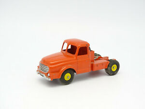 【送料無料】ホビー　模型車　車　レーシングカー フランストターオレンジdinky toys france sb 143 willeme tracteur seul 36 orange