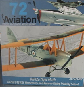 【送料無料】ホビー　模型車　車　レーシングカー デハビランドスケールaviation 72 av7221007 de havilland dh82a tiger moth raf k4288 echelle 172
