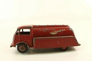 【送料無料】ホビー　模型車　車　レーシングカー フォードトラックエッソタンクdinky toys f n 25u camion ford citerne esso
