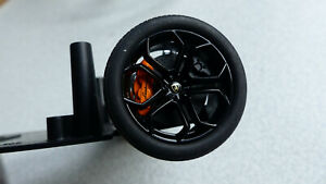 【送料無料】ホビー　模型車　車　レーシングカー シャーシランボルギーニスペアパーツchassis lamborghini aventador autoart 118 spare parts