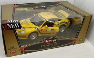 【送料無料】ホビー　模型車　車　レーシングカー ゴールドポルシェグアテマラカップ＃ダイカストbburago gold 118 porsche gt3 cup 3395 diecast catalogo