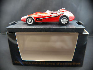 【送料無料】ホビー　模型車　車　レーシングカー ホーソンフェラーリボックスボックスミントbrumm cec n v176 ferrari d246 1958 hawthorn 143 neuf en boite boxed mint