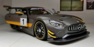 【送料無料】ホビー　模型車　車　レーシングカー スケールメルセデスレースミニチュアカー124 echelle mercedes amg gt3 gt course 2016 detaille voiture miniature 73784