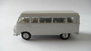 【送料無料】ホビー　模型車　車　レーシングカー メルセデスベンツカーソルmercedes benz white cursor 970 143