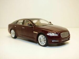【送料無料】ホビー　模型車　車　レーシングカー ジャガーボルドーキャビアjaguar xj 2010 bordeaux caviar 143