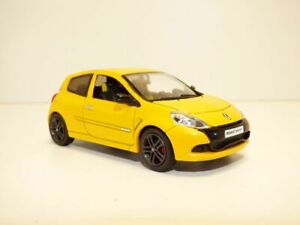 【送料無料】ホビー　模型車　車　レーシングカー ルノークリオシリウスイエローrenault clio rs jaune sirius 143 2009
