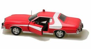 【送料無料】ホビー　模型車　車　レーシングカー フォードグラントリノスタスキーハッチvoiture ford gran torino 1976 du film starsky et hutch en l au 124