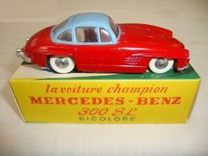 【送料無料】ホビー　模型車　車　レーシングカー メルセデスボックスquiralu mercedes 300sl 1994 issuevn comme neuf in original box