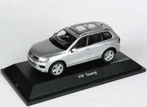 【送料無料】ホビー　模型車　車　レーシングカー フォルクスワーゲンフォルクスワーゲンタイプモデル143 vw volkswagen touareg ii type 7p5 2010 reflex argent schuco 07416