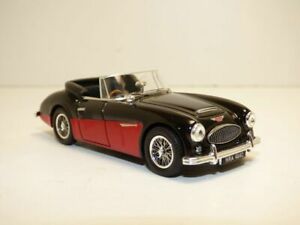 【送料無料】ホビー　模型車　車　レーシングカー オースティンヒーリーブラックaustin healey 3000 mk3 noir amp; rouge 143