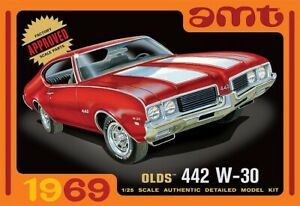 【送料無料】ホビー　模型車　車　レーシングカー amt mpc 591105 125 1969er ancien 442 w30 neuf