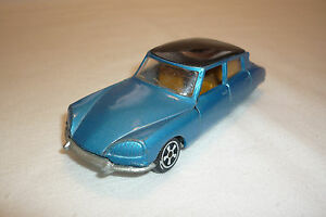【送料無料】ホビー　模型車　車　レーシングカー ビンテージepolitoysvintage metal modelecitroen ds 21 143 poli 4