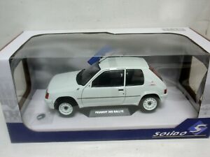 【送料無料】ホビー　模型車　車　レーシングカー プジョーラリー118 peugeot 205 rallye solido 1801701