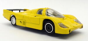 【送料無料】ホビー　模型車　車　レーシングカー スピードポルシェスケールモデルvitesse 143 scale model car v28519 porsche 956 yellow