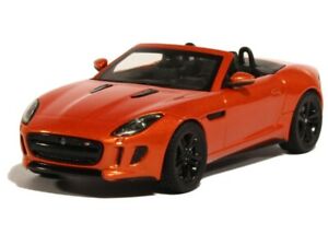 【送料無料】ホビー　模型車　車　レーシングカー ジャガーカブリオレネットワークjaguar ftype v8s cabriolet 2013 ixo 143