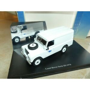 【送料無料】ホビー　模型車　車　レーシングカー ランドローバーユニバーサルland rover iii 1978 poste blanc universal hobbies 1627 143 22,350円