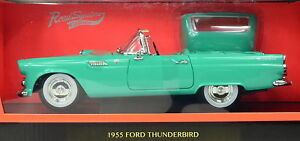 【送料無料】ホビー　模型車　車　レーシングカー フォードサンダーバードグリーンスケールford thunderbird annee 1955 vert echelle 118 de road signature