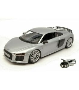 【送料無料】ホビー　模型車　車　レーシングカー アウディシルバーaudi r8 2015 silver 118