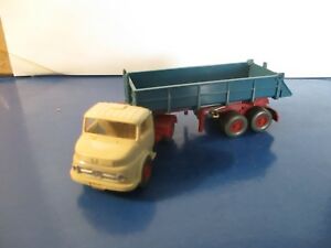 【送料無料】ホビー　模型車　車　レーシングカー メルセデスwiking mercedes 67 s kipplaster rundhauber 187 17,505円